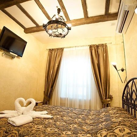 Style Hotel Kharkiv Bagian luar foto