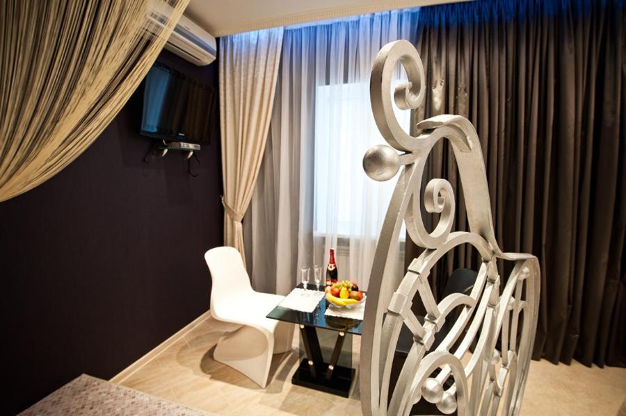 Style Hotel Kharkiv Ruang foto